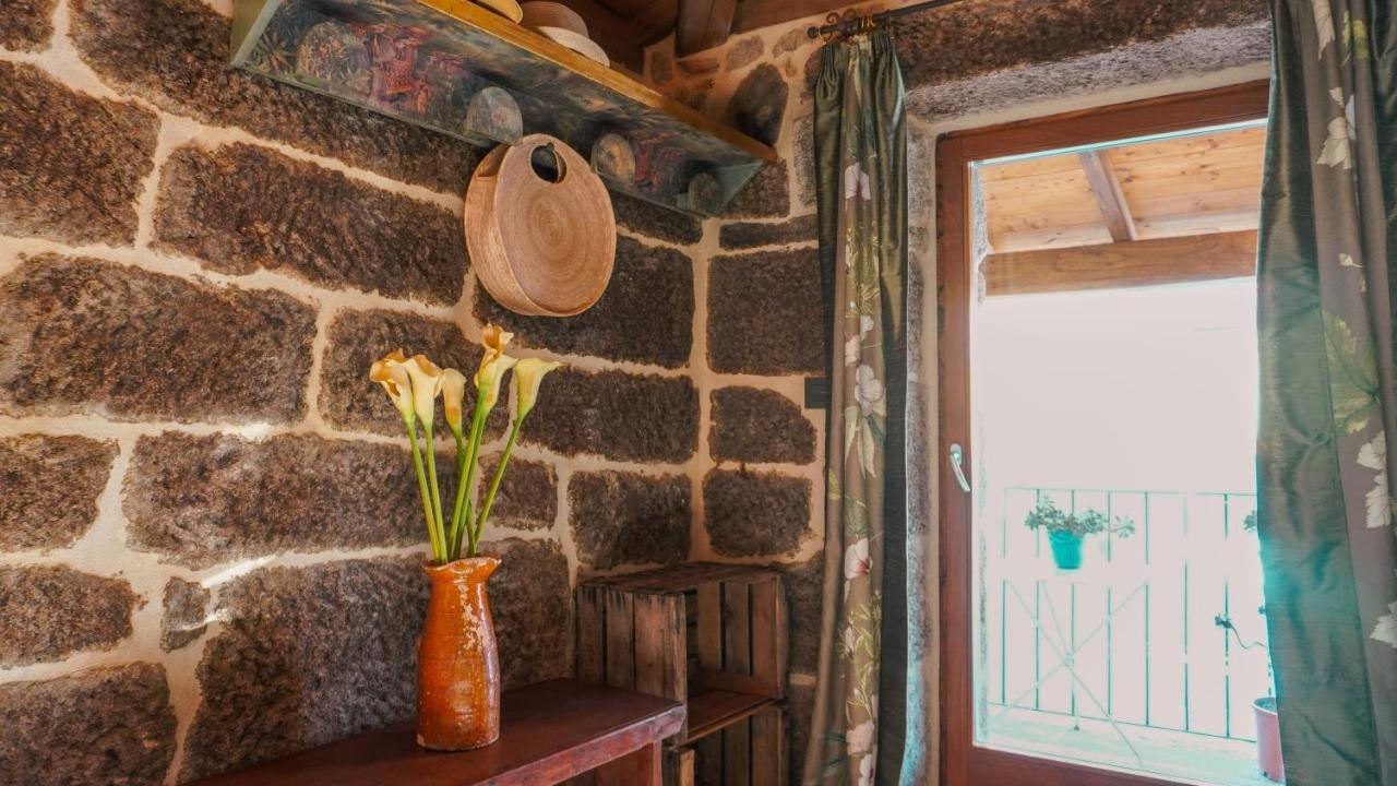 Apartamento Casa La Trinidad - Ribeira Sacra Nogueira de Ramuín Exterior foto